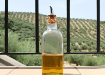 Anvisa proíbe venda de duas marcas de azeite