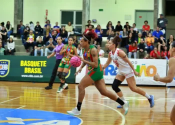 Sampaio Basquete e Sesi Araraquara disputam quarto jogo da final