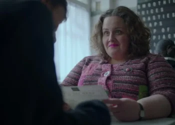 Mulher que supostamente inspirou personagem de ‘Bebê Rena’ processa Netflix