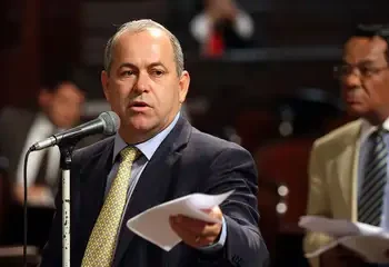 Justiça suspende pagamento de R$ 581 mil em férias a Domingos Brazão