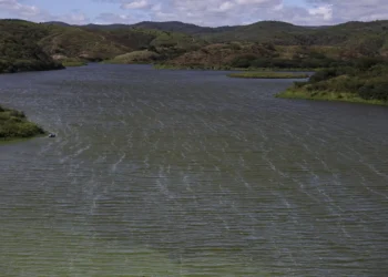 Rio São Francisco terá nova hidrovia para transporte de cargas ao NE