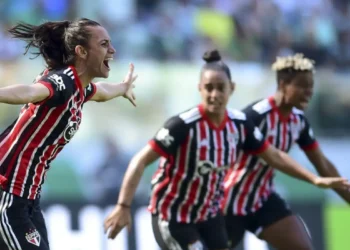 Petrobras irá patrocinar campeonatos paulistas de futebol feminino