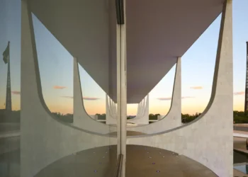 Lula sanciona Orçamento de 2025 com dois pequenos vetos