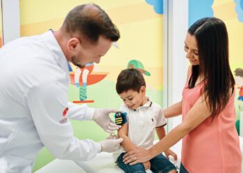 Coqueluche: Infectologista alerta para a importância da vacinação diante do aumento de casos na Bahia