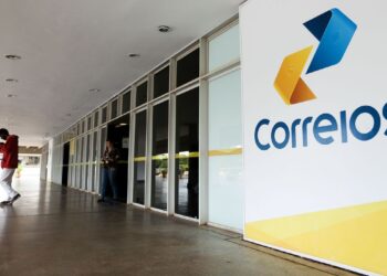 Dívidas no programa Desenrola podem ser negociadas nos Correios