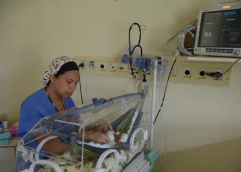 Mortalidade por vírus respiratório em crianças segue alta, diz Fiocruz