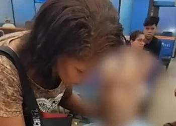 Mulher que estava com parente morto em banco tem problemas psiquiátricos, diz filho