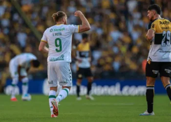 Cuiabá goleia o Criciúma e empurra o Vitória para a lanterna da Série A