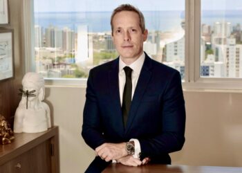 Cirurgião explica 3 sinais de que os procedimentos estéticos e o skincare já não entregam mais o resultado esperado