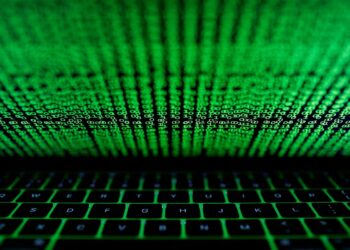 Entenda falha no sistema da CrowdStrike que causou apagão cibernético