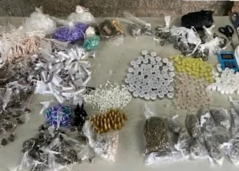 Arraial do Retiro: mais de 3 mil porções de drogas são apreendidas pela PM