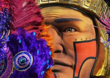 Primeiro dia dos desfiles da elite do carnaval carioca terá 6 escolas