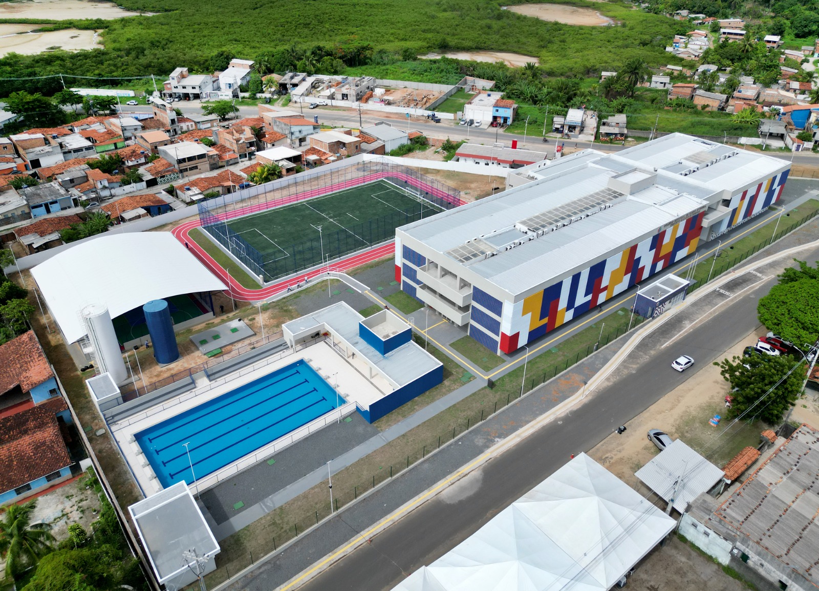 Em Itaparica, Governo entrega escola de tempo integral com investimento de R$ 42 milhões e outras obras