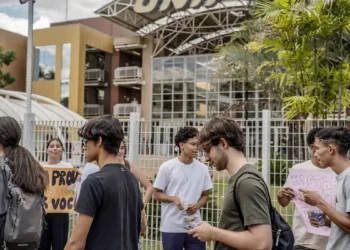 Saiba como funcionará o Programa Pé-de-Meia para estudantes