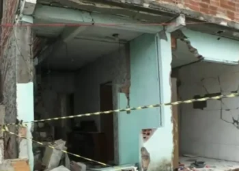 Valéria: explosão de gás deixa quatro pessoas feridas