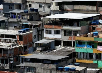 Favela-Bairro, 30 anos: legado do programa desaparece aos poucos