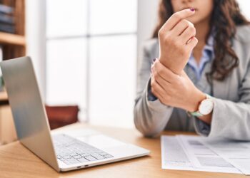 Especialista em dores crônicas alerta para o perigo da repetição e de excessos nas atividades laborais