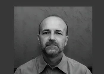 Fatos muito graves e aposta no caos, avalia historiador sobre golpe