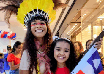 Shopping Bela Vista realiza Desfile de Dois de Julho com Tio Paulinho e personagens da independência