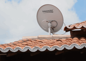 Confira o passo a passo para os beneficiários do CadÚnico obterem a nova parabólica digital gratuitamente