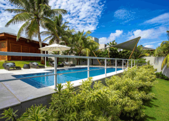 Paisagismo para piscina: 8 dicas para sua área externa