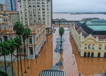 Porto Alegre pede que moradores racionem o consumo de água