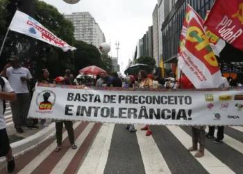 Pesquisadores debatem limites da independência