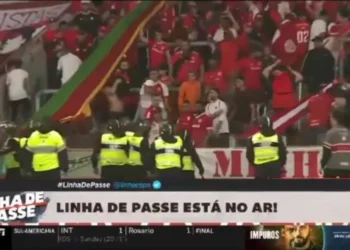 Inter é eliminado da Sulamericana e torcida tenta invadir gramado