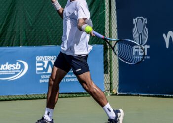 Chave principal começa nesta terça-feira no torneio internacional de tênis em Feira de Santana (BA)
