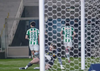 Gilberto marca duas vezes, e Juventude vence Sport em duelo do Z4 e passa o Vitória