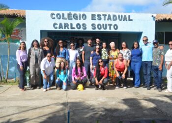 Colégio em Rio de Contas monta litoteca para estudos geológicos com participação da UFBA, de indígenas e quilombolas
