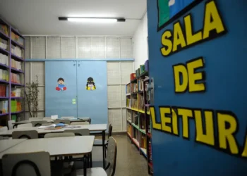 Maioria no país, alunos mais pobres têm menor aprendizado em leitura