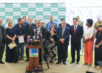Manifesto alerta para golpismo de atos contra investigação do 8/1