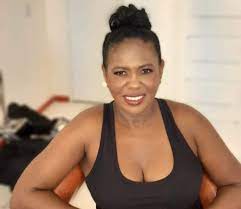 Lauro de Freitas: vendedora de cosméticos é encontrada morta com marcas de tortura em construção abandonada