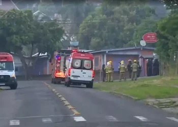 Homem com diagnóstico de esquizofrenia mata três, fere nove e é morto em RS