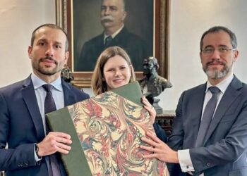Polícia Federal recupera livro histórico furtado de museu paraense