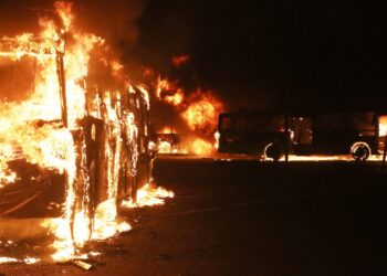 Rio de Janeiro tem mais de 2,8 mil ônibus vandalizados em um ano