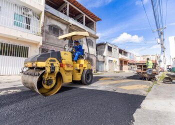 Operação Tapa-Buraco é intensificada com ações na sede e orla
