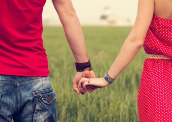 Especialista dá dicas para evitar Infecções Sexualmente Transmissíveis no Carnaval (e no resto do ano)