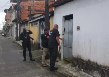 Camaçari: Polícia Civil prende três suspeitos do homicídio de guitarrista da banda Afrocidade