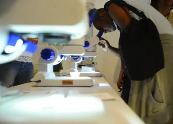 Perfil da pós-graduação muda no país em 25 anos