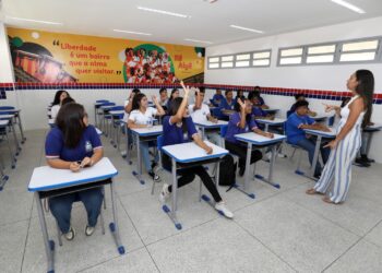 Abono extraordinário dos precatórios para professores da rede estadual é sancionado