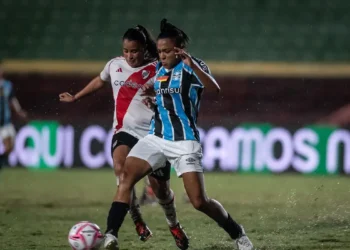 Racismo: prisão de 4 atletas do River Plate é convertida em preventiva