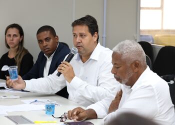 Procon reúne produtores de eventos para discutir medidas, como oferta gratuita de água