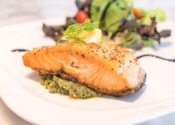 Nutricionista dá dicas de como escolher o peixe e montar um cardápio saudável de Páscoa