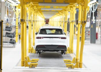 CIAT tem 508 vagas de emprego disponíveis para BYD