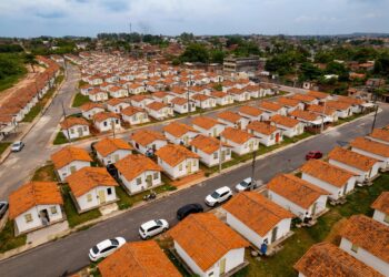 Construção de imóveis, educação cidadã e regularização fundiária são destaques no balanço das ações da Sehab em 2024