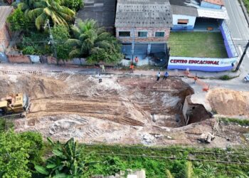 Seinfra realiza obra de drenagem e recuperação viária no Parque Verde II