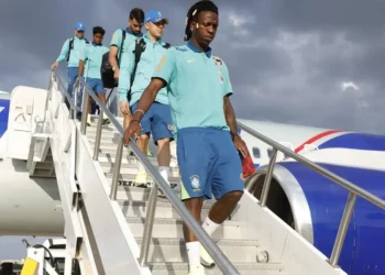 Seleção Brasileira desembarca em Orlando para amistoso contra os Estados Unidos