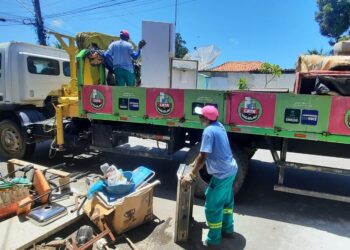 Projeto Cata Bagulho volta ao Phoc III nesta quarta (8)